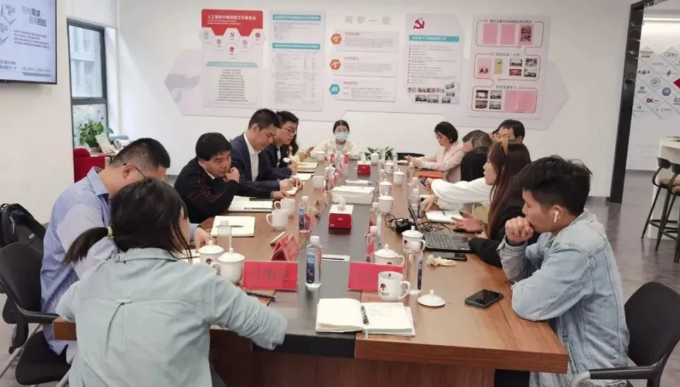 image.webp image.webp